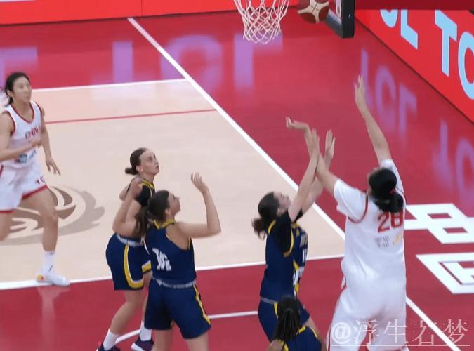 内线制胜 中国女篮大胜波黑